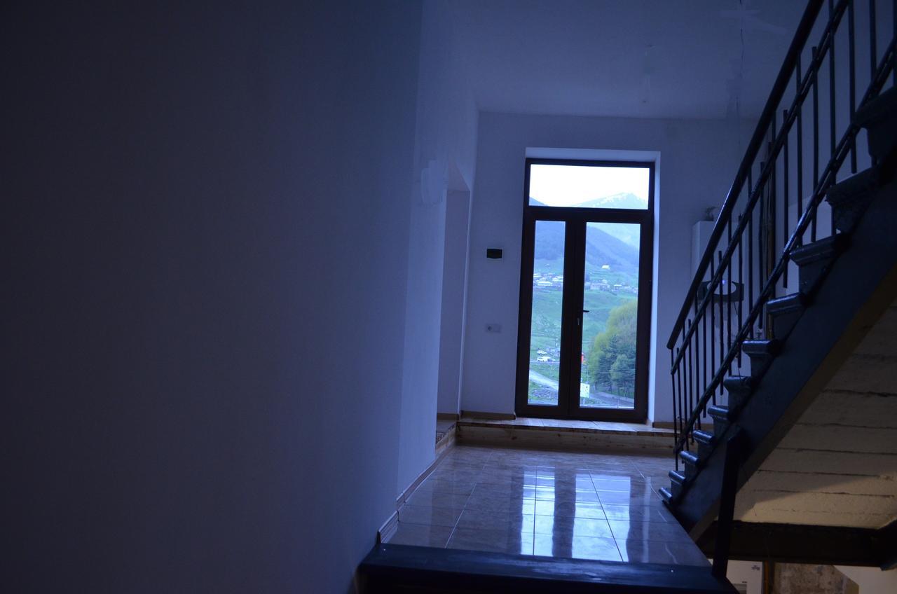 Hotel Aia Kazbegi Extérieur photo